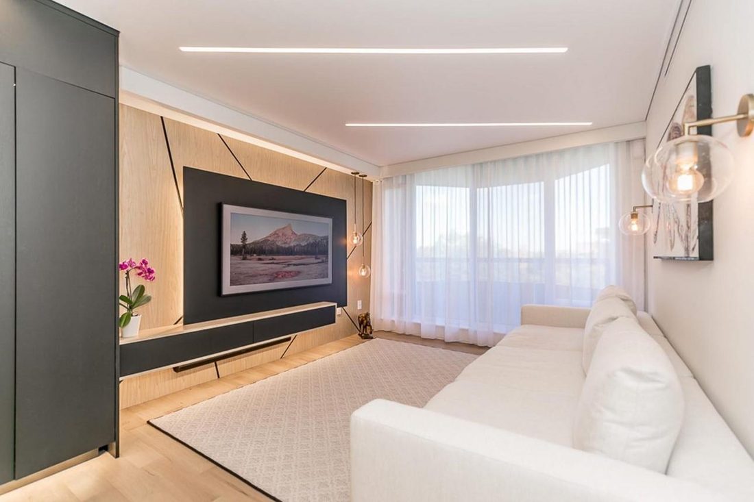 Matte ceiling interior